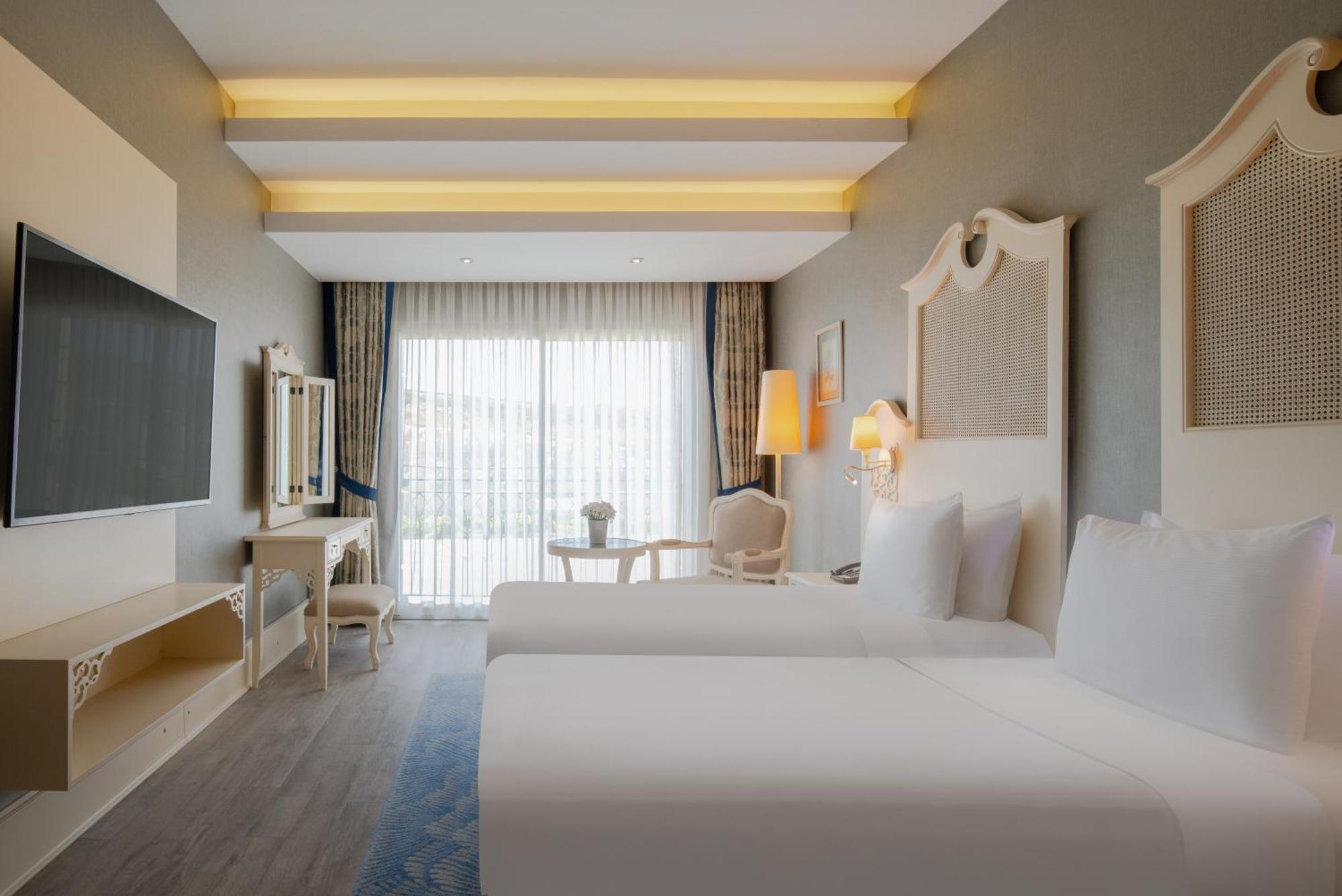 Dolce By Wyndham Cesme Alaçatı Exterior foto